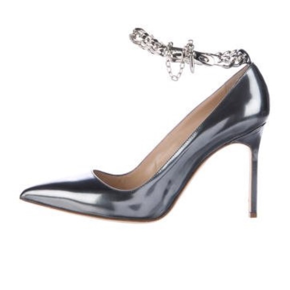 Manolo Blahnik Pumps - Picture 1 of 7